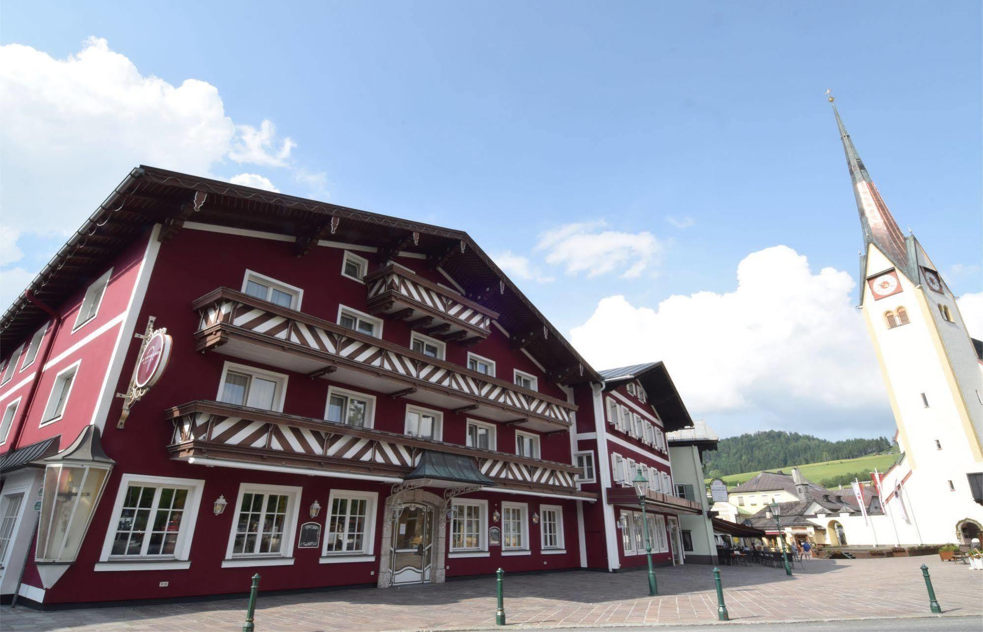 Hotel Der Abtenauer Exterior photo